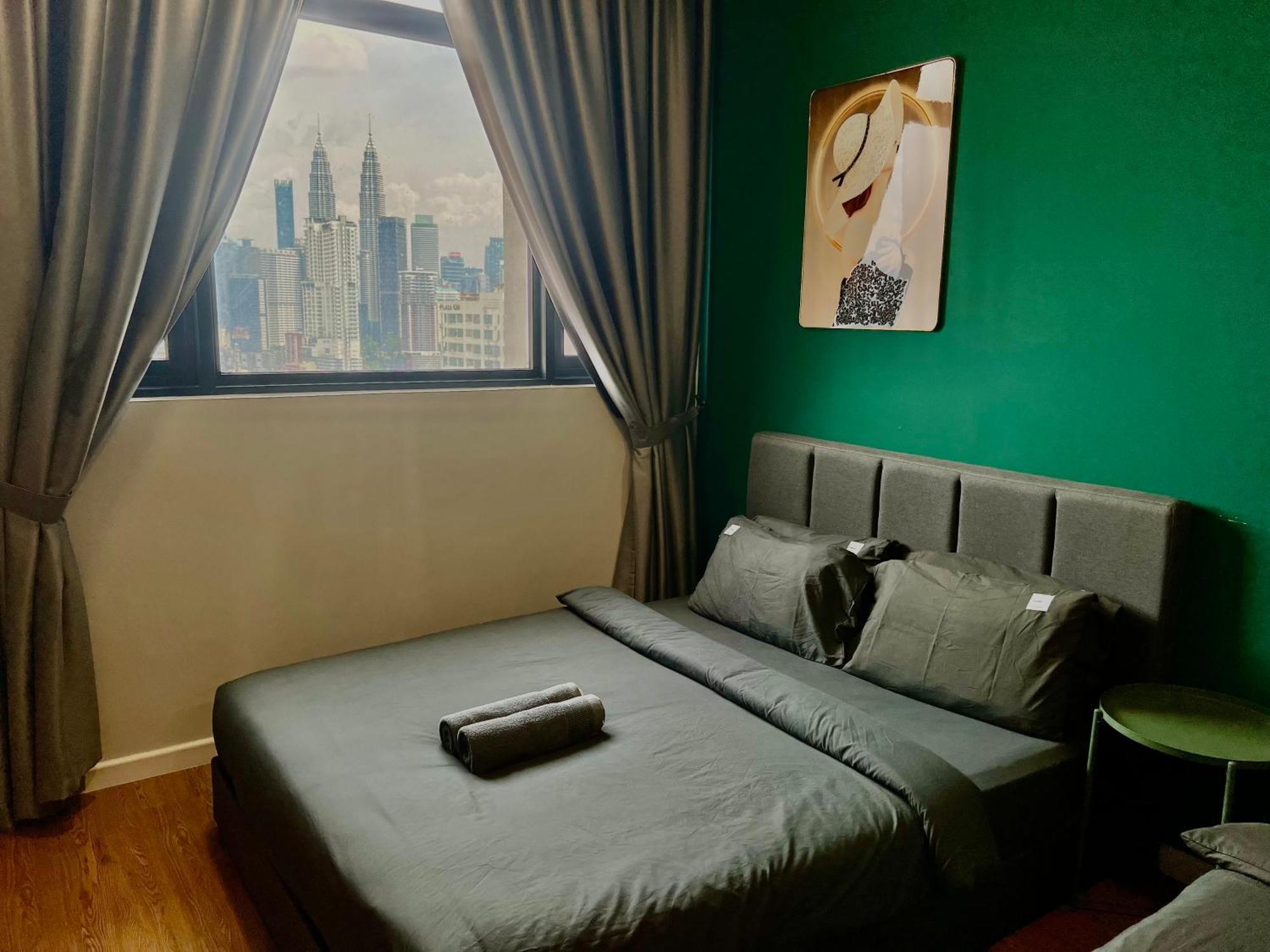 Chambers Luxury Suites Klcc Куала-Лумпур Номер фото